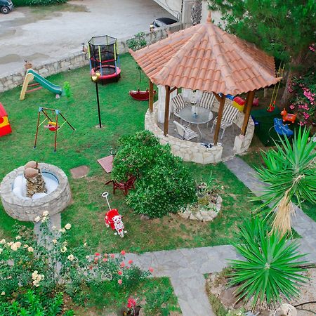 Yannis Pothoulakis Apartments Almirida Exterior foto