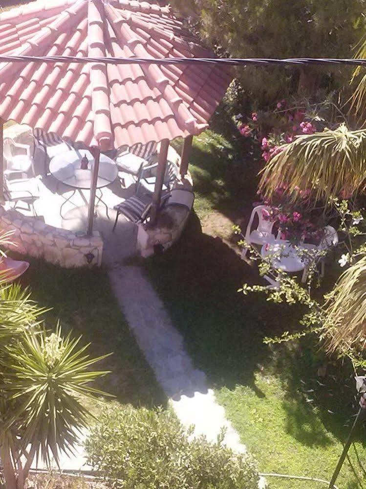 Yannis Pothoulakis Apartments Almirida Exterior foto