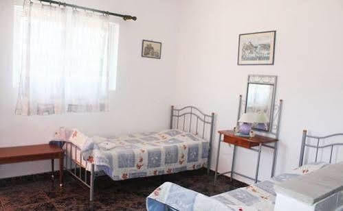 Yannis Pothoulakis Apartments Almirida Exterior foto